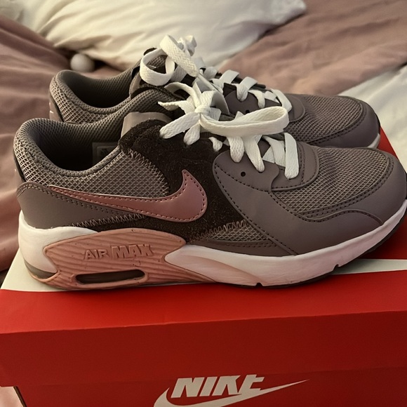 Nike Air Max Excee - Picture 3 of 5